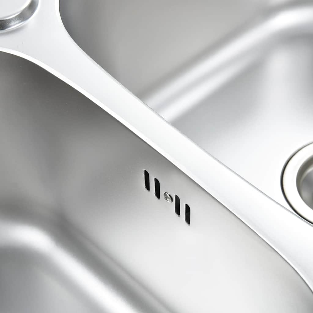 Kitchen sink with 2 bowls, strainer and siphon, steel