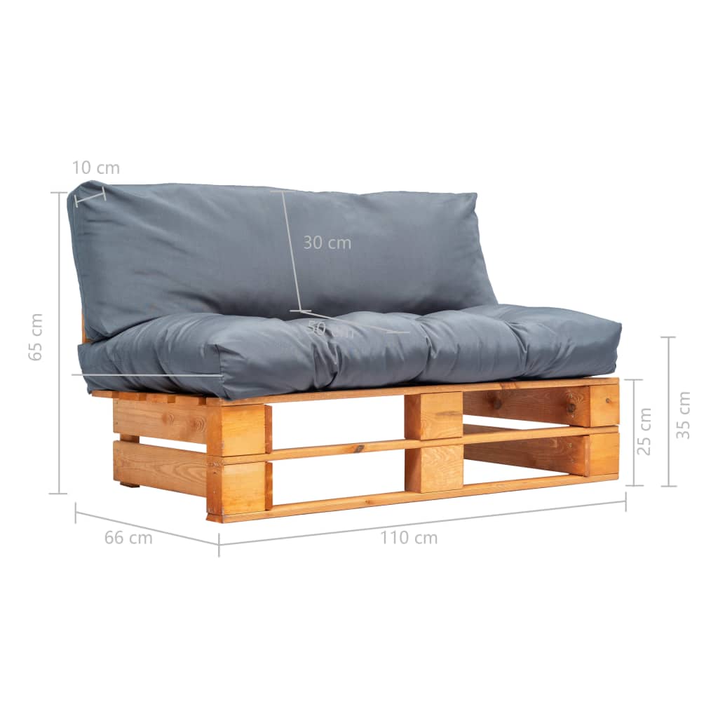 Sodo sofa iš palečių su pilkomis pagalvėlėmis, pušies mediena