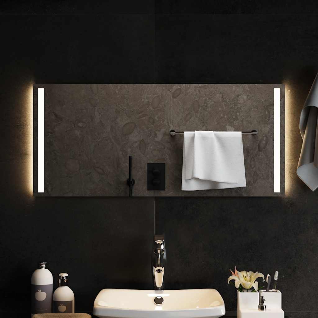 Vannas istabas LED spogulis, 90x40cm