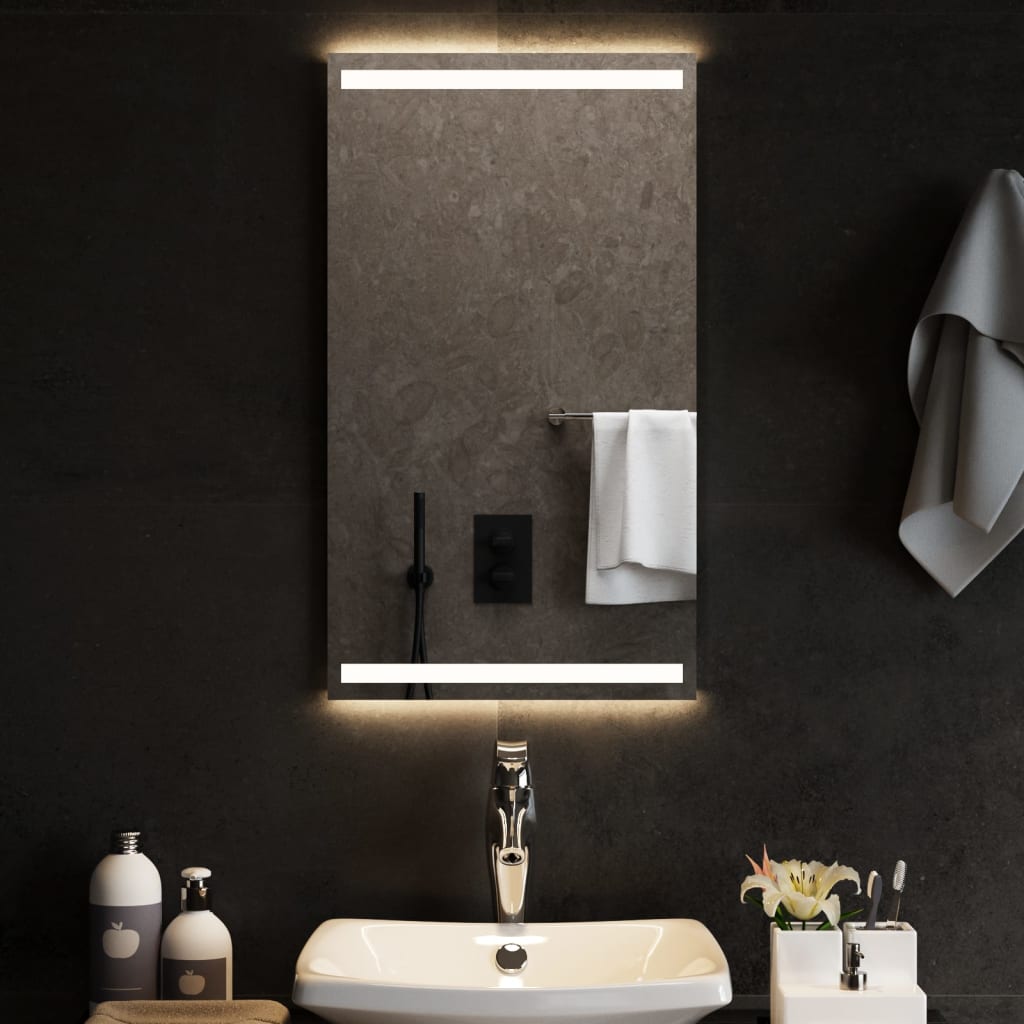 Vannas istabas LED spogulis, 40x70cm