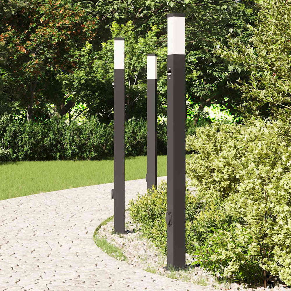 Apšvietimo stulpeliai su jutikliu ir lizdu, 3 vnt., 110 cm, juodi, IP44