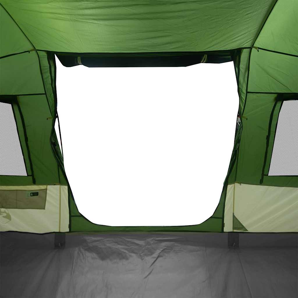 Camping tent, green, four-person, tunnel-shaped