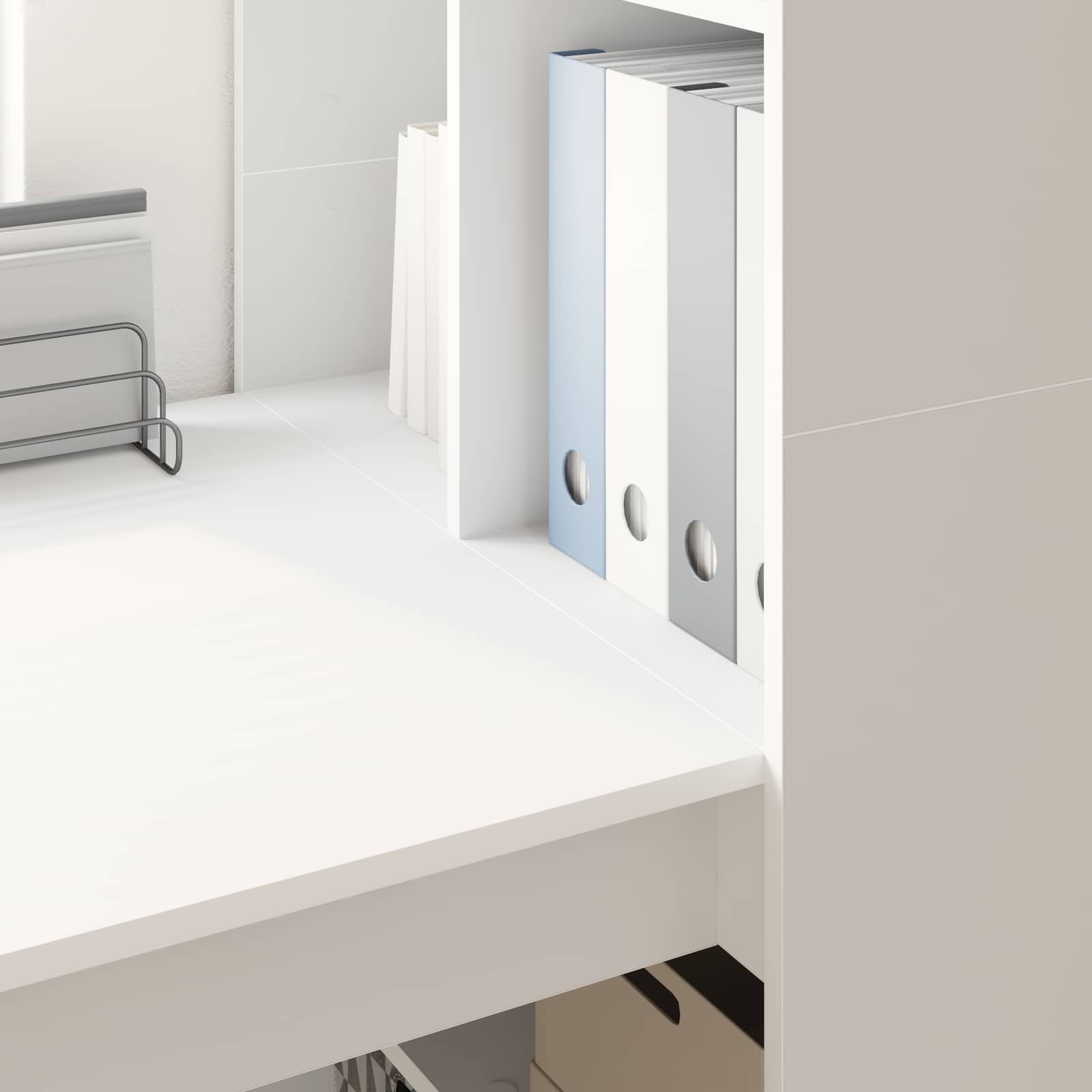 Galds ar plauktu un uzglabāšanas vietu Balts 122 x 67 x 145 cm