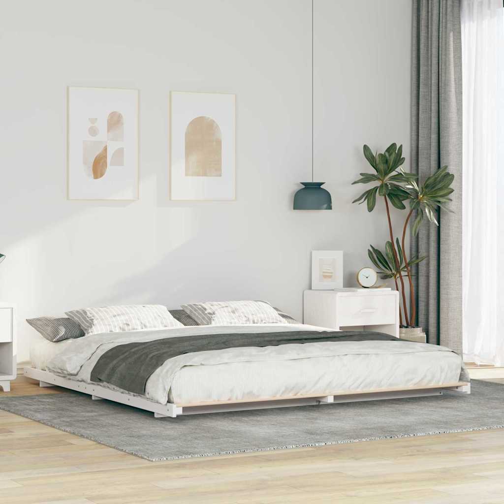 Grindų lovos rėmas Balta 180 x 220 cm Pušies masyvas