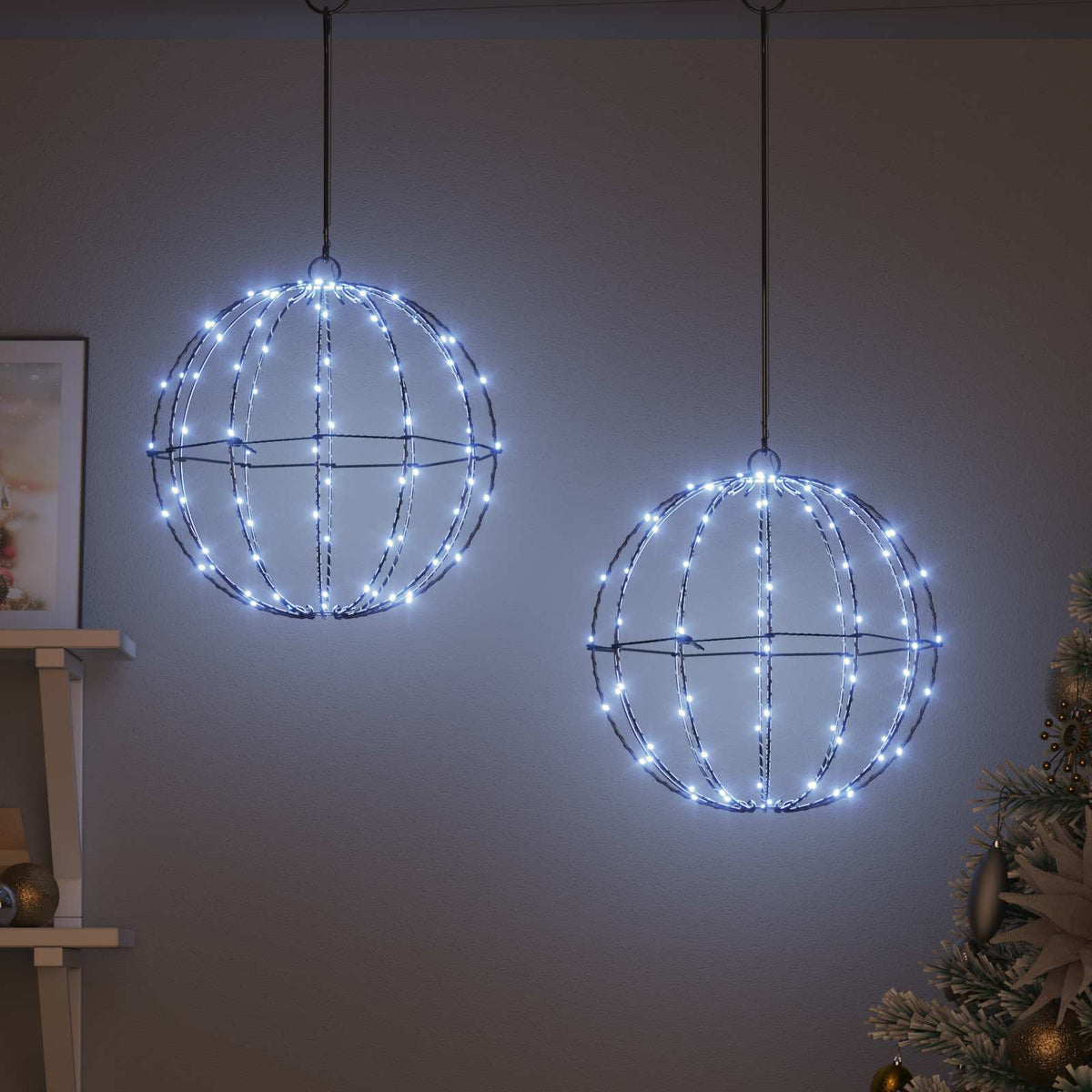 Dovana 2 vnt. Šalta balta 30 x 30 x 32 cm Metalas 192 LED