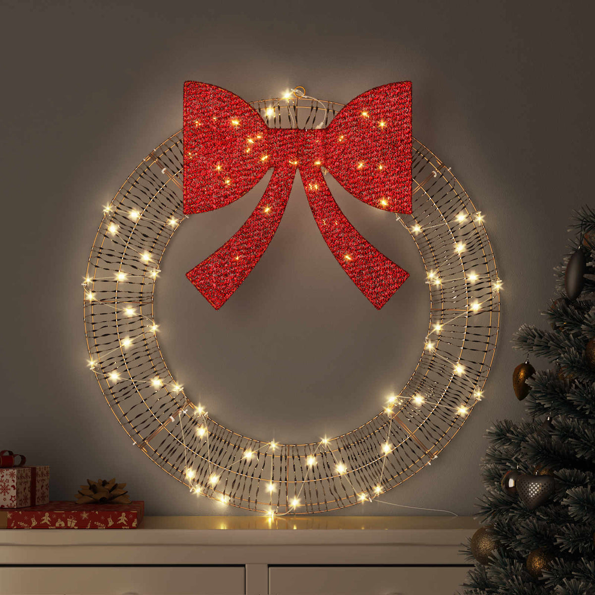 Vainags ar 60 LED silti baltām gaismiņām 75 cm PET