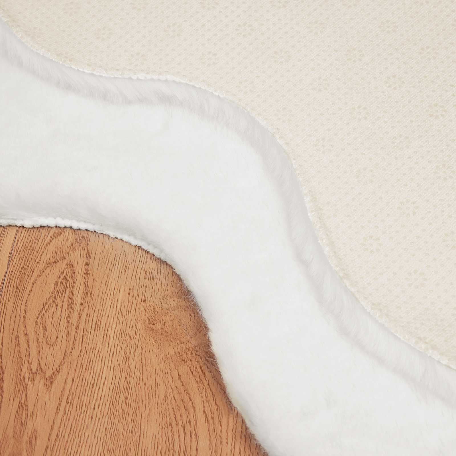 Non-slip Faux Rabbit Fur Rug Olite White