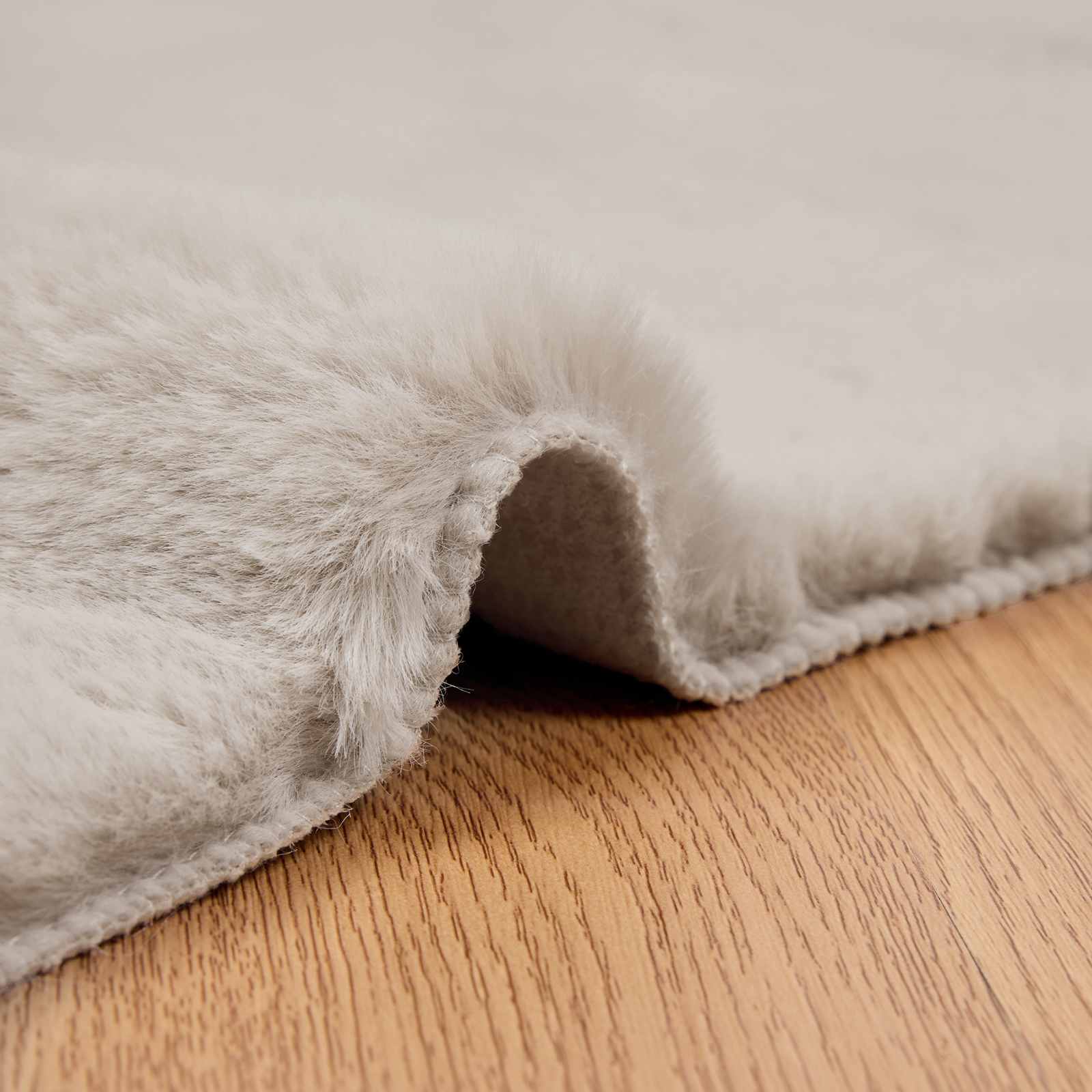 Olite Faux Rabbit Fur Rug Sand 160 x 160 cm