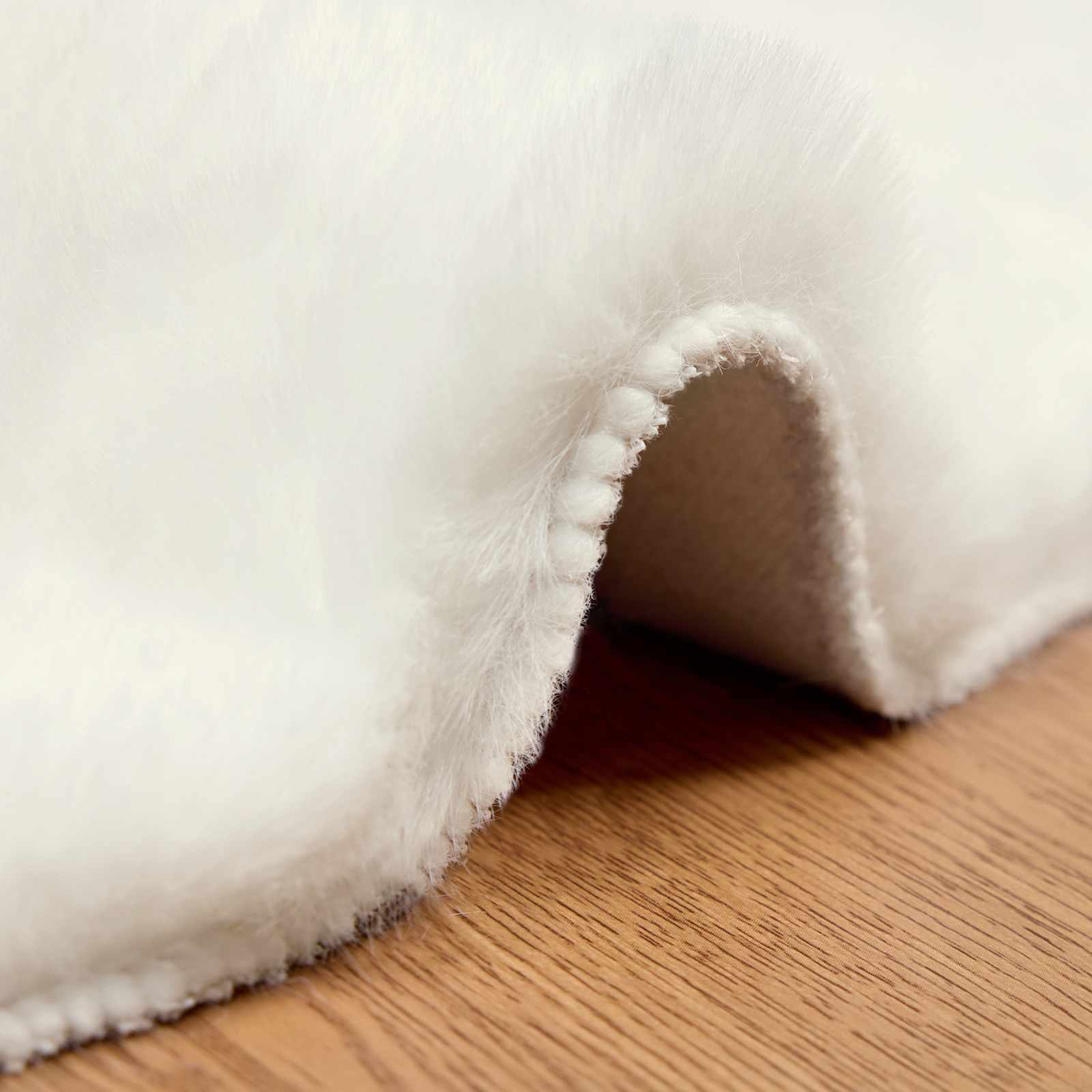 Olite Artificial Rabbit Fur Rug Cream Ø 200 cm
