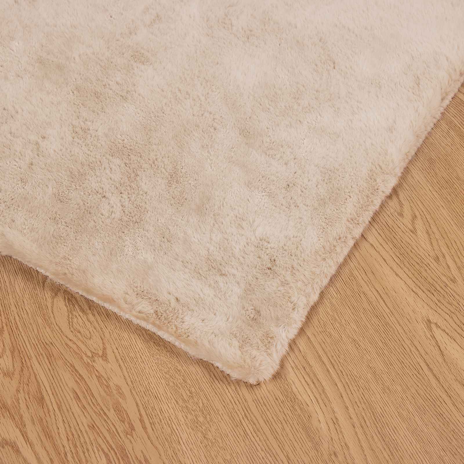 Dirbtinio triušio kailio kilimas Olite Taupe 80 x 150 cm