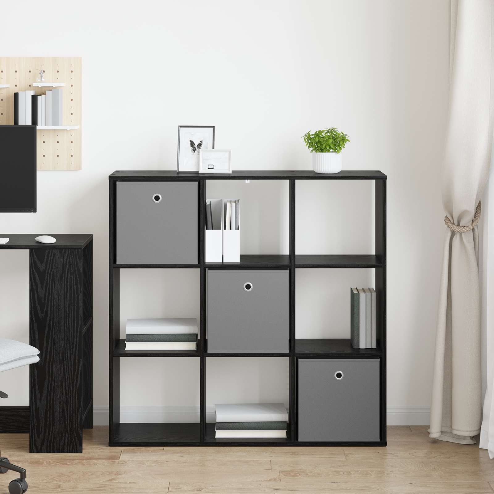 Kumode ar atvilktnēm Melns ozols 102 x 31 x 99,5 cm