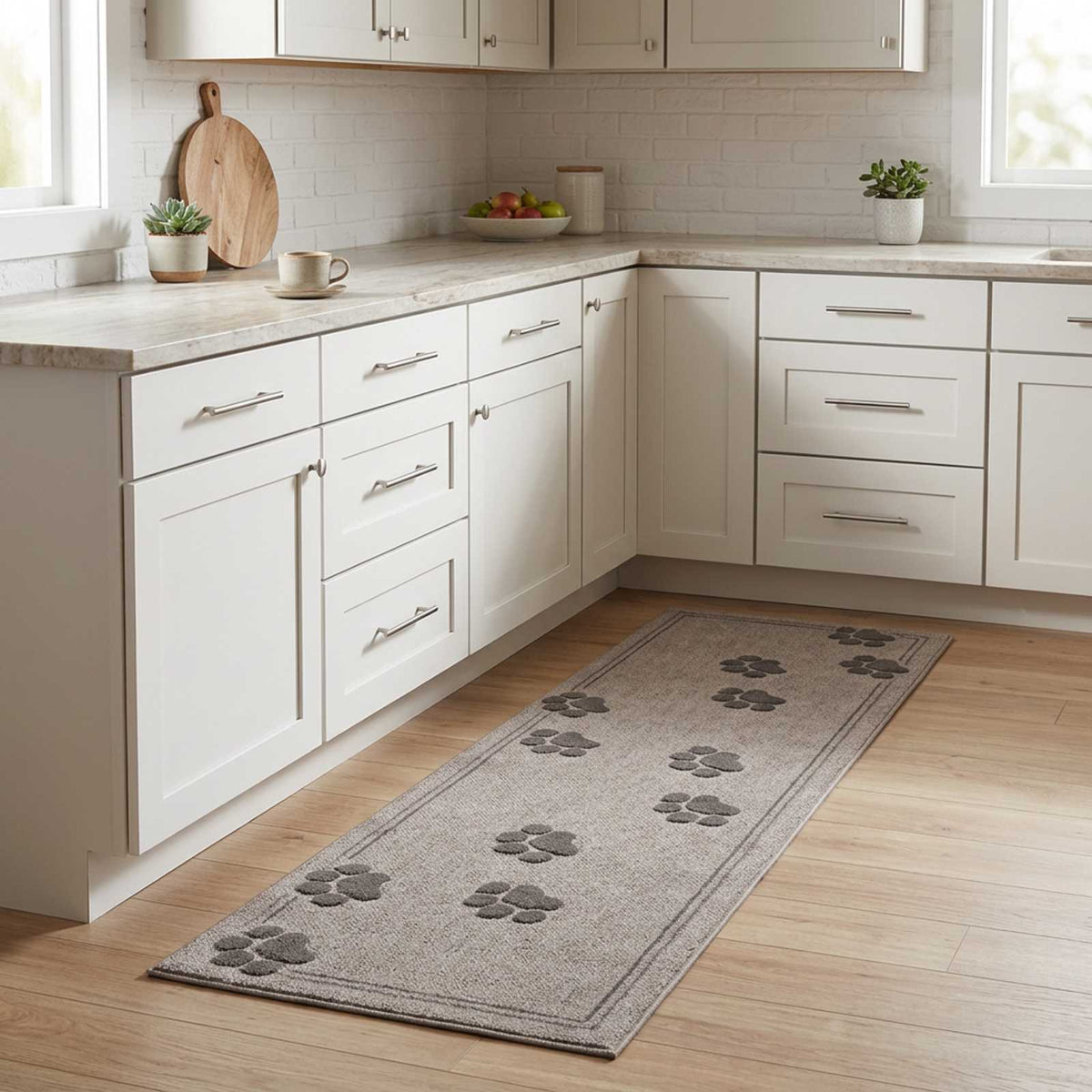 Virtuvės kilimas Pilkos pėdutės 300 x 60 cm 100% poliamidas