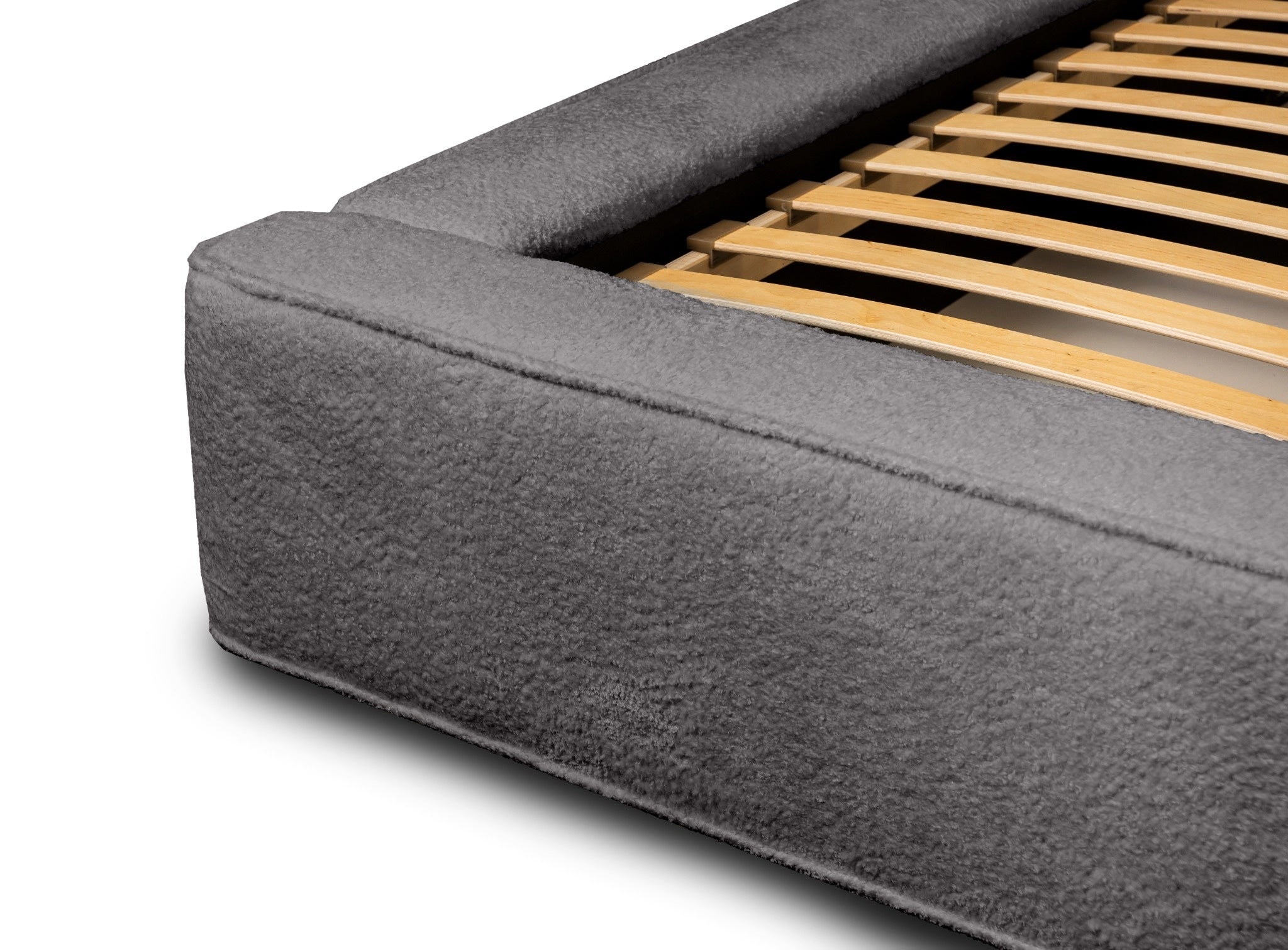 Lova BERNAND, tamsiai pilka