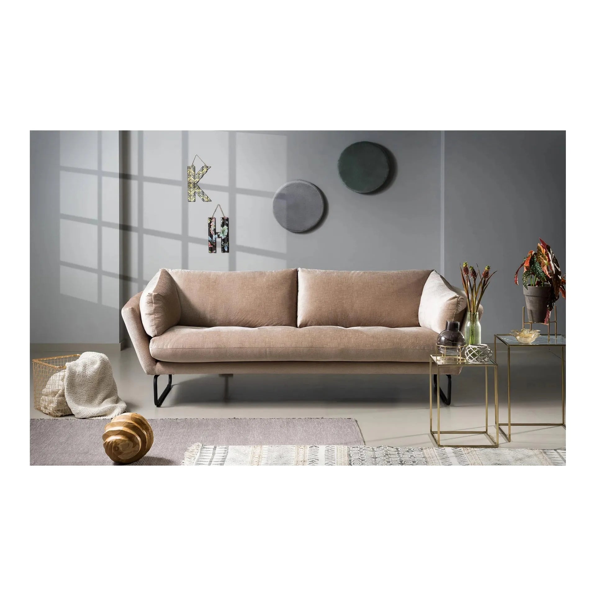 Sofa YOLO, onyl audinys