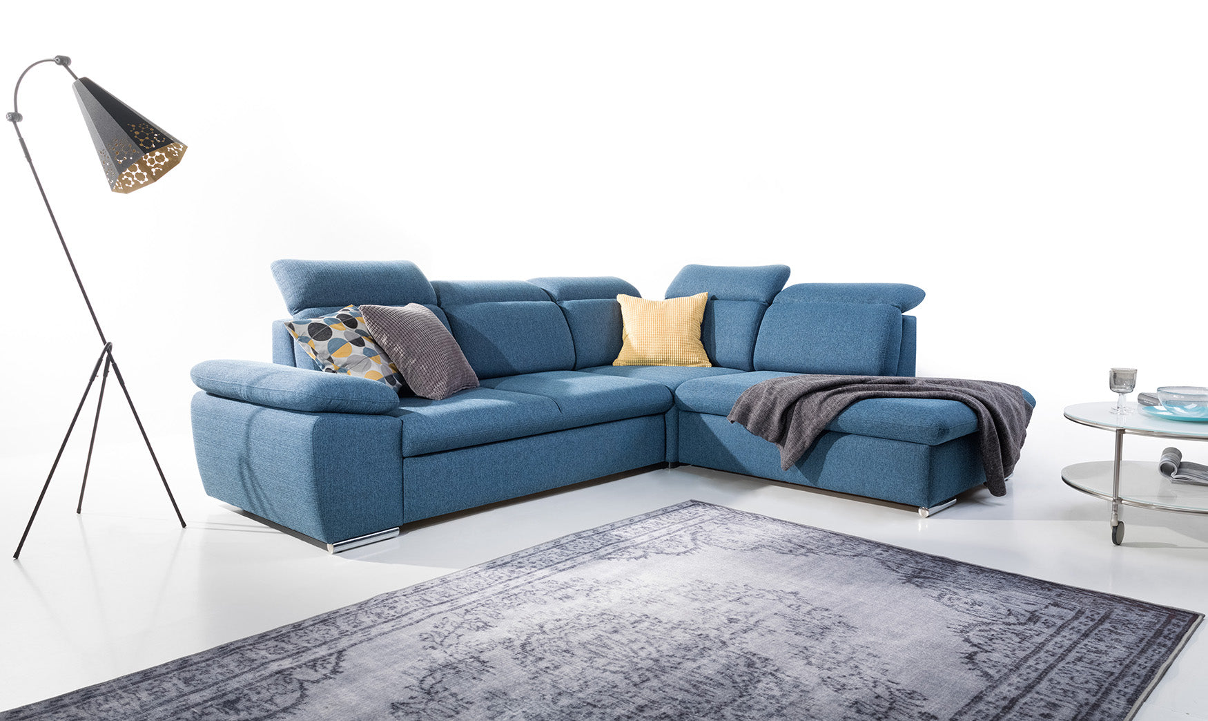 Kampinė sofa HALO su miegama funkcija