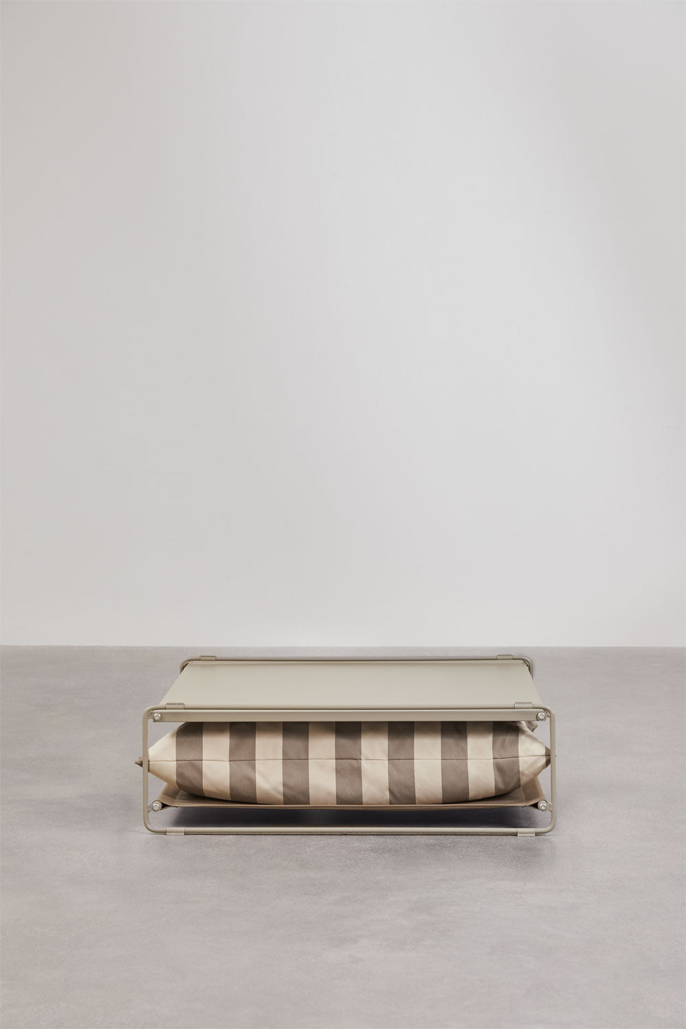 Lauko pufas-staliukas COSMO, smėlio-žalia