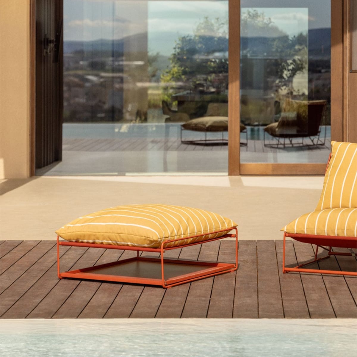 Outdoor pouffe-table COSMO, Honey yellow frame