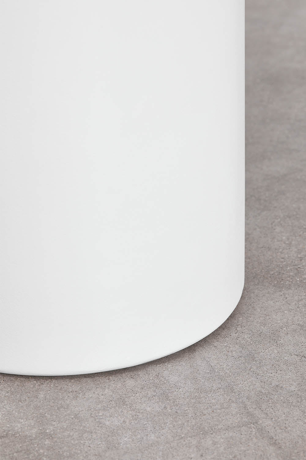 Round coffee table NAVAARO Ø60 cm, cement
