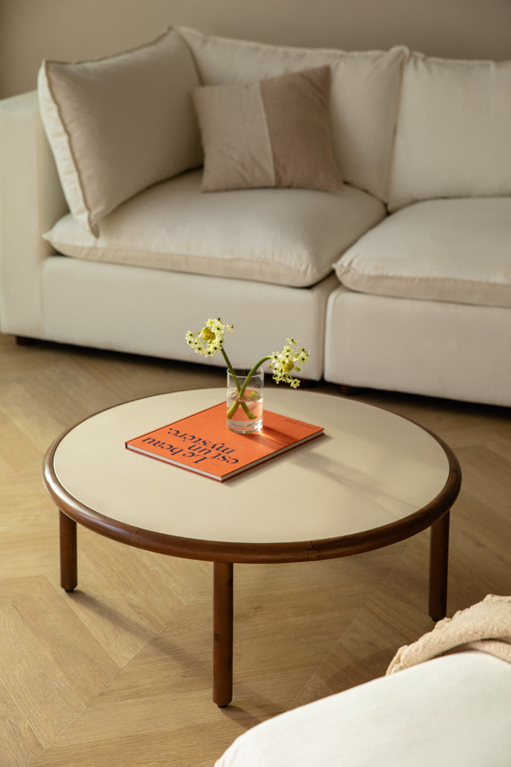 ZENIURA Round Coffee Table, acacia wood