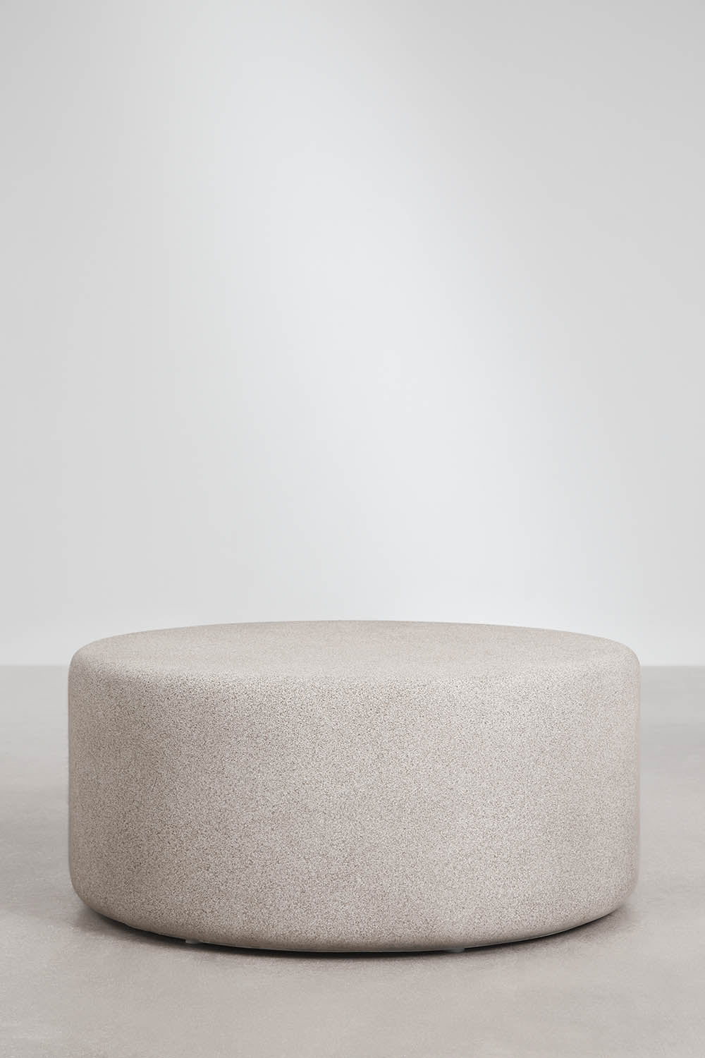TERRAZZO round outdoor table, grey sand