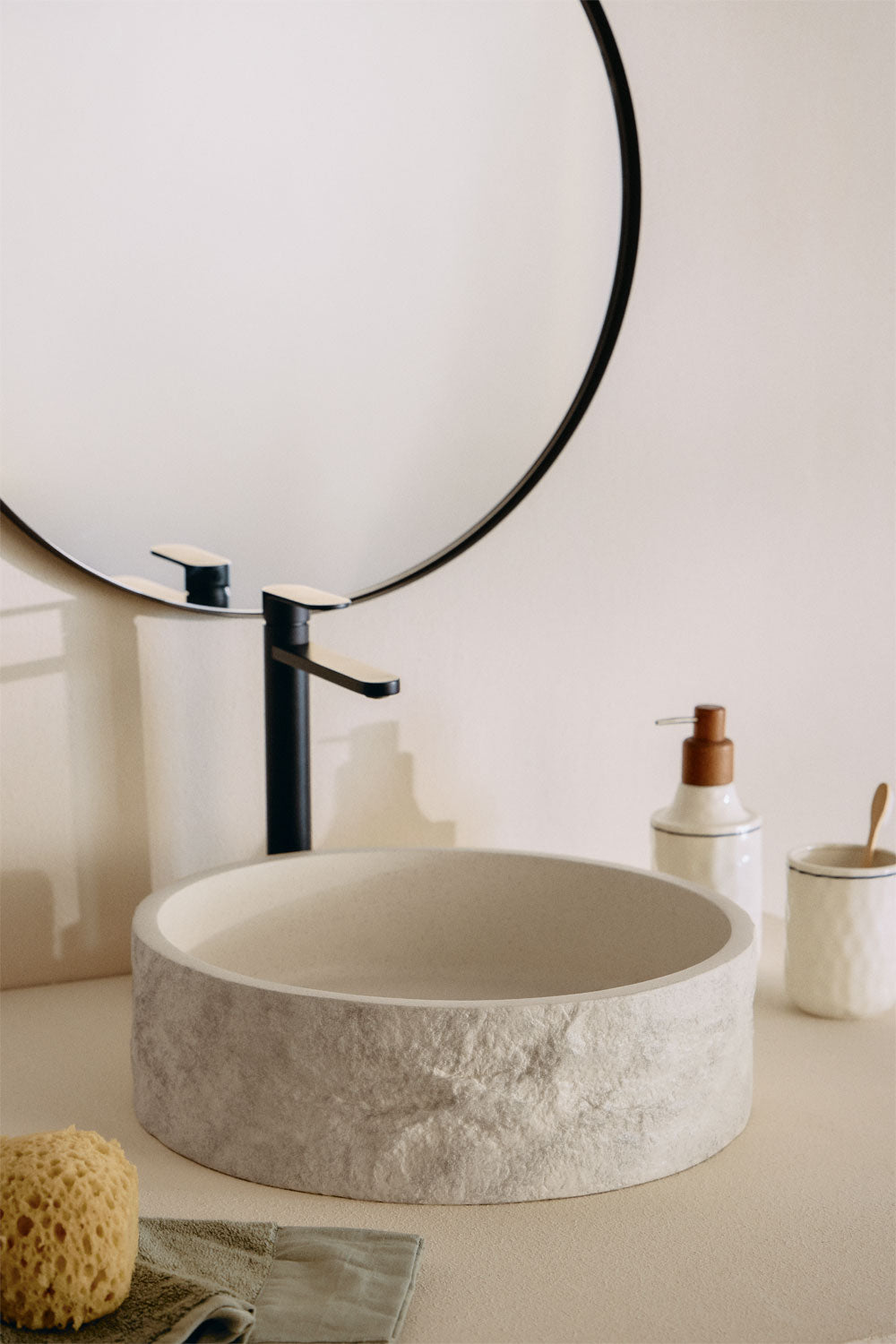 MARUARO round washbasin Ø40 cm, cement