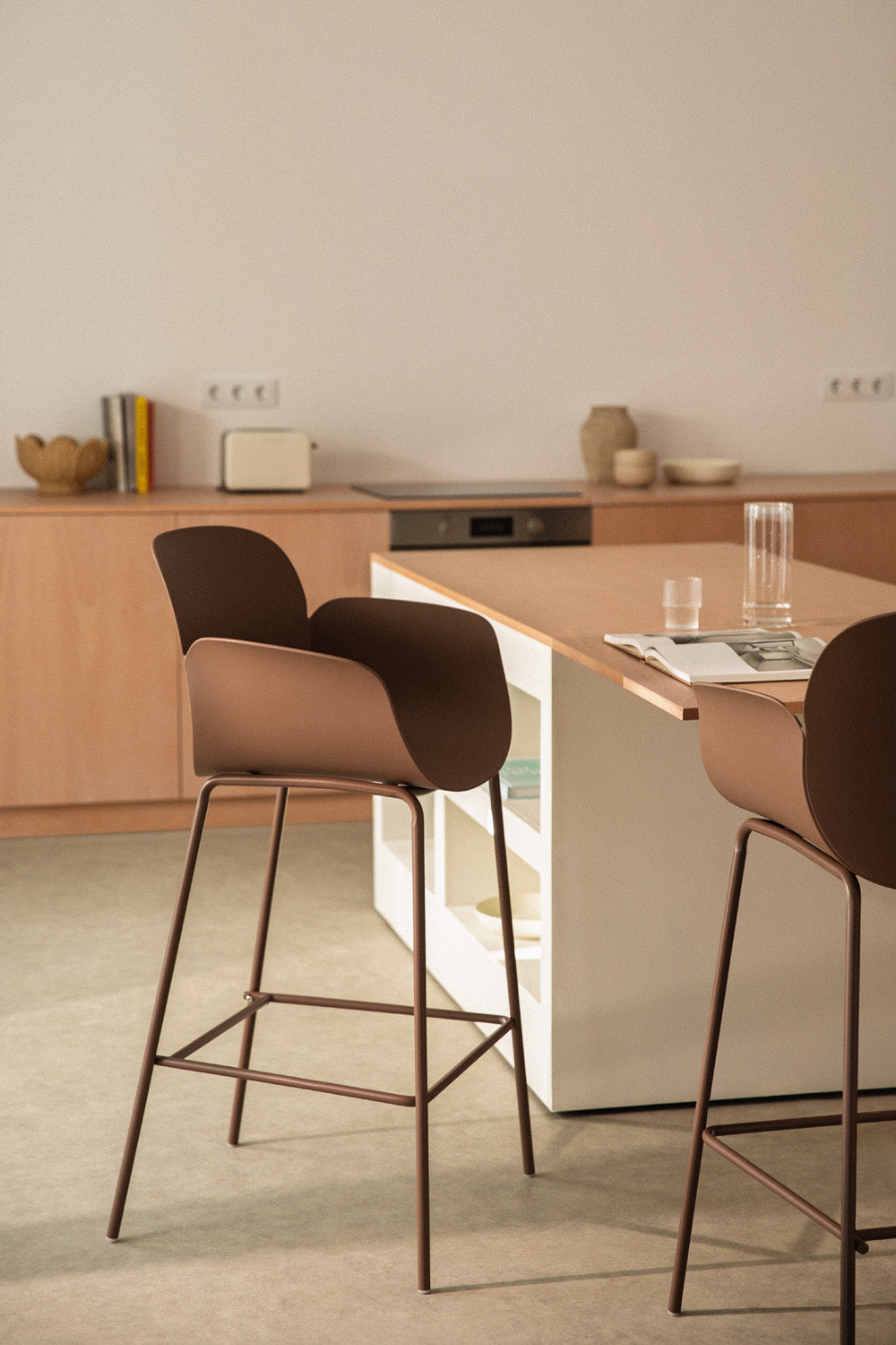 High bar stool DORIURA, caramel