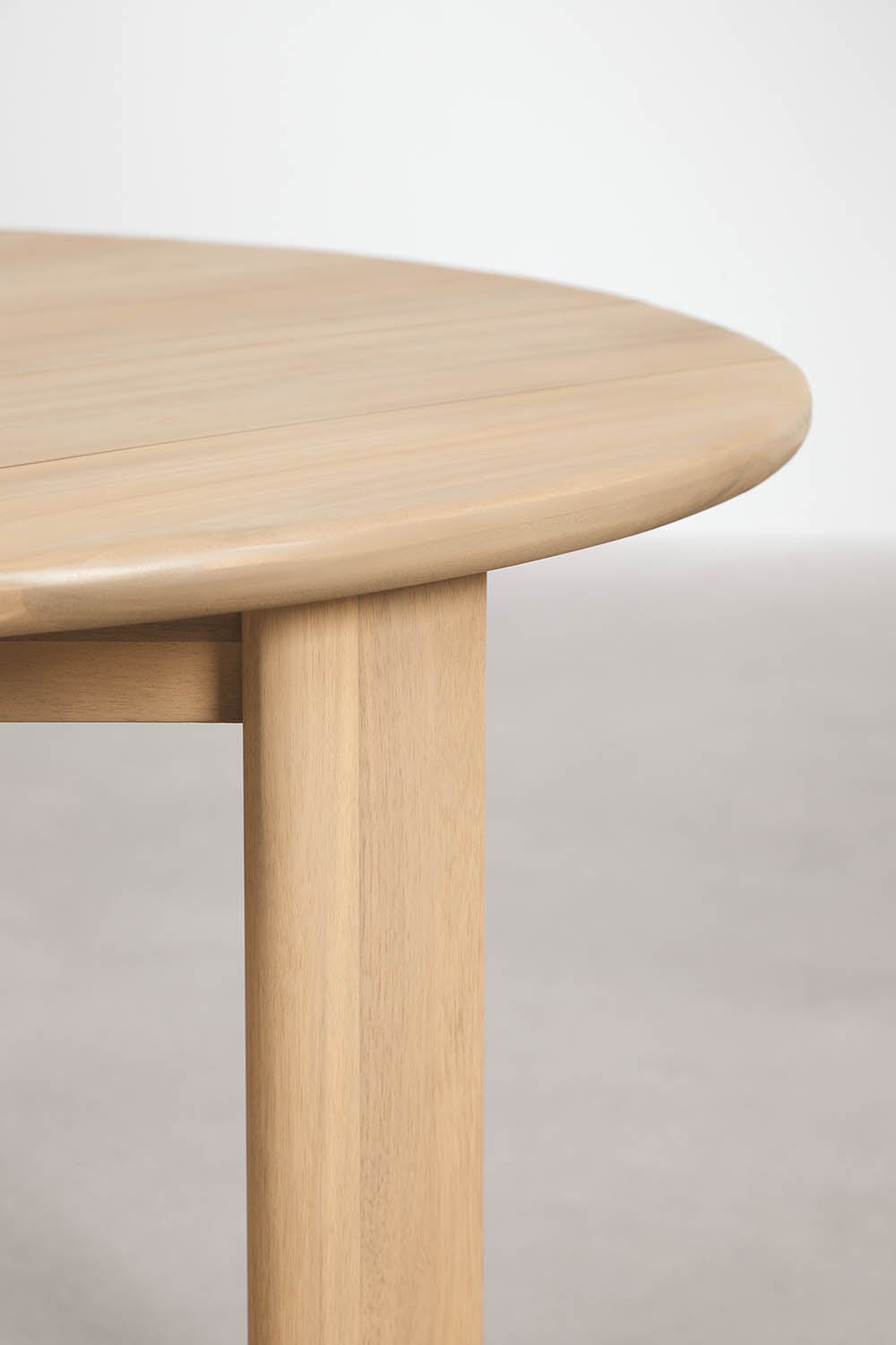 Outdoor set ULENO, round table, 4 chairs, light acacia