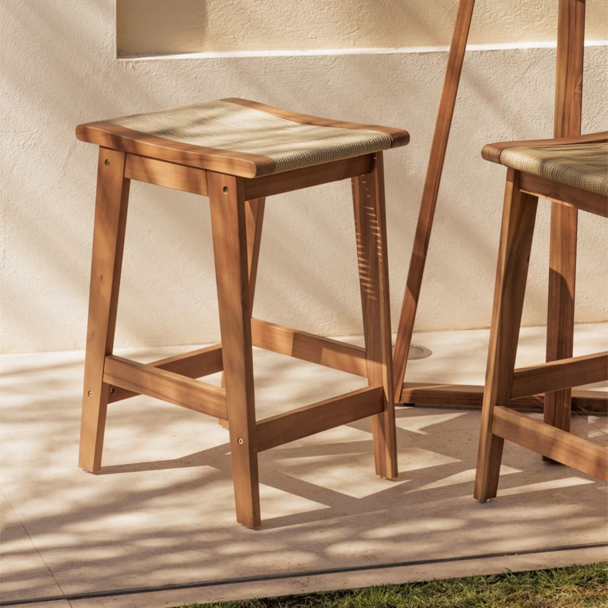 Outdoor bar stool TENAY, acacia wood, wheat brown