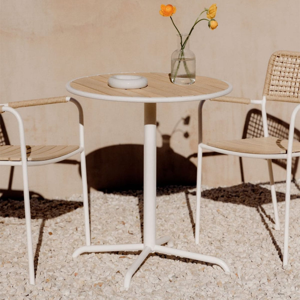Round outdoor table TILDA, acacia wood, white
