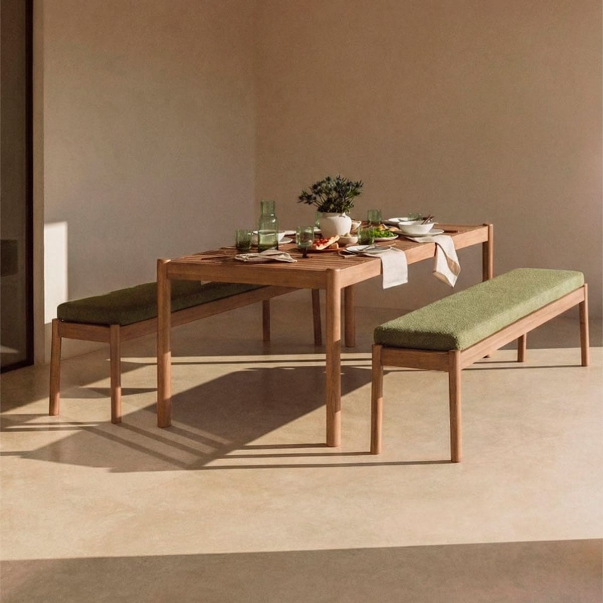 Outdoor furniture set KARVIA, acacia brown
