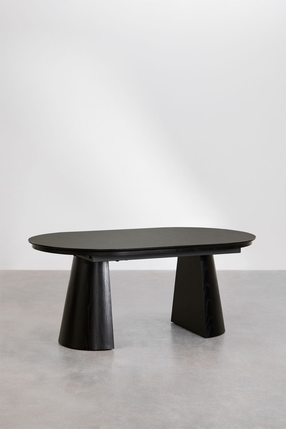 MONTANA oval table, 180–240×105 cm, black