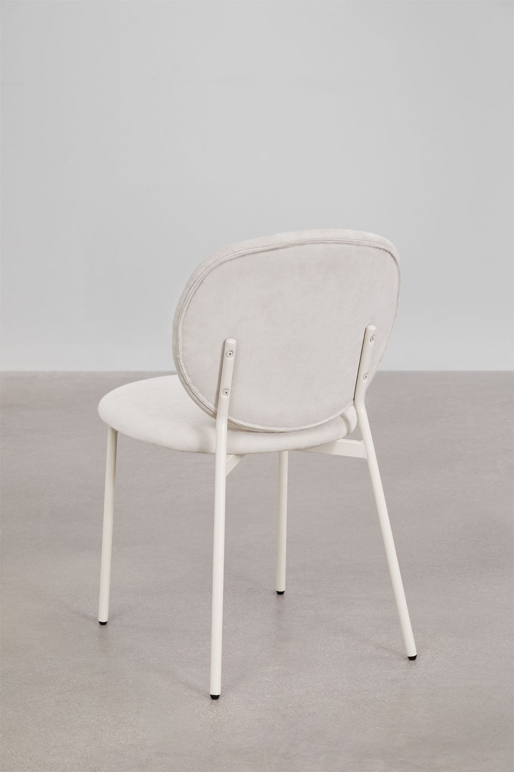 Valgomojo kėdė NOVUENA neutraliame fone