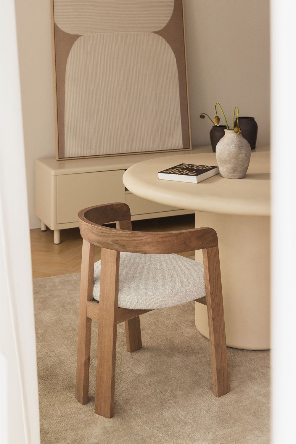 Valgomojo kėdė SIRAIRO vaizdas iš šono su ąžuolo rėmu