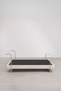 Tvirta lova SOLAINO 168x208 cm minimalistiniame interjere