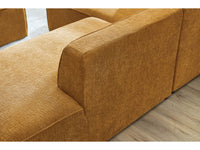 Kampinė sofa MEGEVE tekstūrinis geltona dešinė kojelių detalė