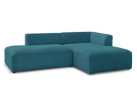 Kampinė sofa MEGEVE veliūrinė tamsiai mėlyna su dešiniu kampu svetainėje