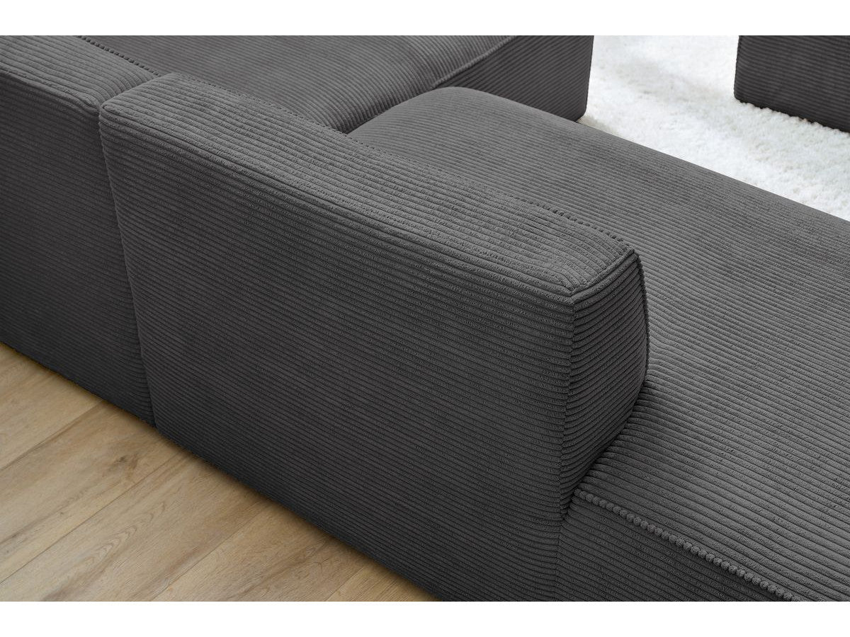 Kampinė sofa MEGEVE veliūrinė tamsiai pilka jaukioje poilsio erdvėje