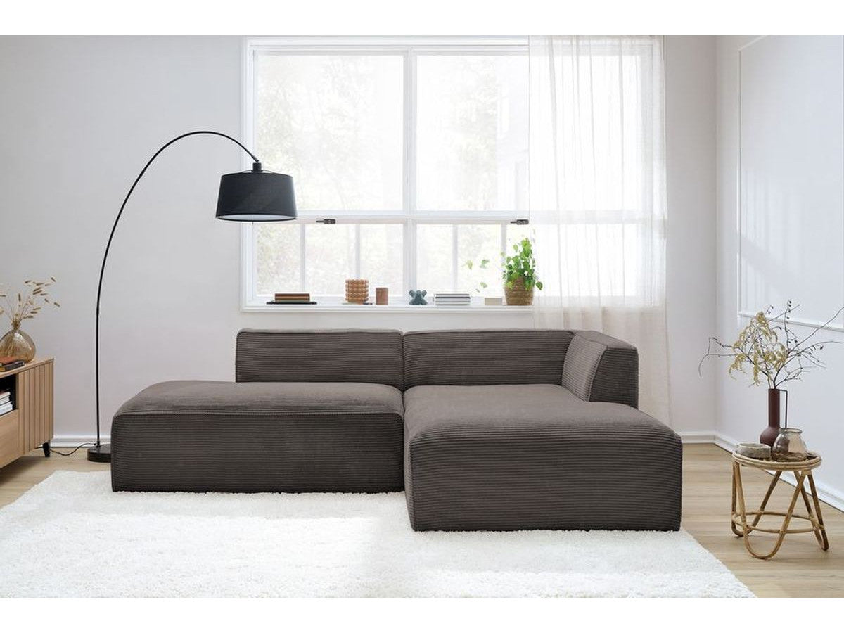 Kampinė sofa MEGEVE veliūrinė ruda kasdieniam poilsiui