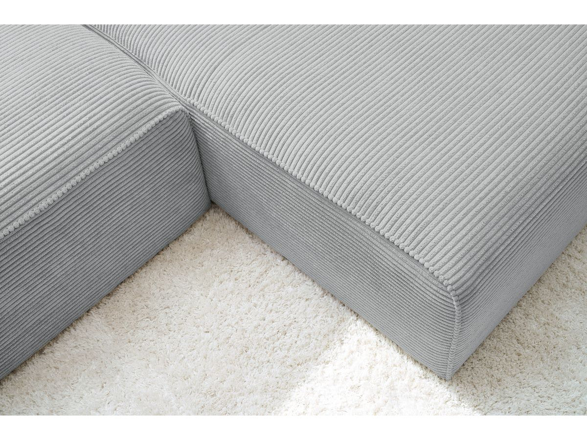 Kampinė sofa MEGEVE veliūrinė šviesiai pilka su minkšta sėdima dalimi