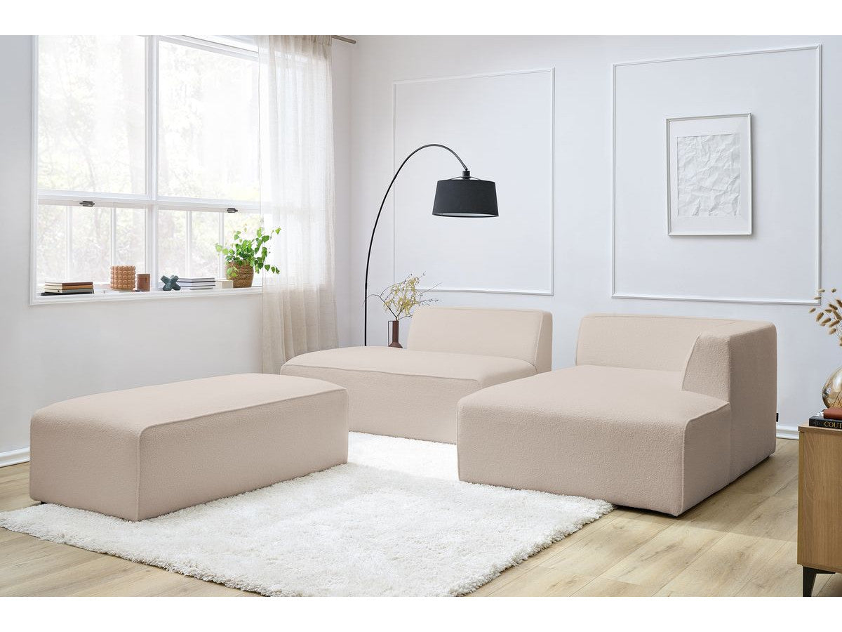Modulinė kampinė sofa MEGEVE su pufu su švelnių spalvų dekoru
