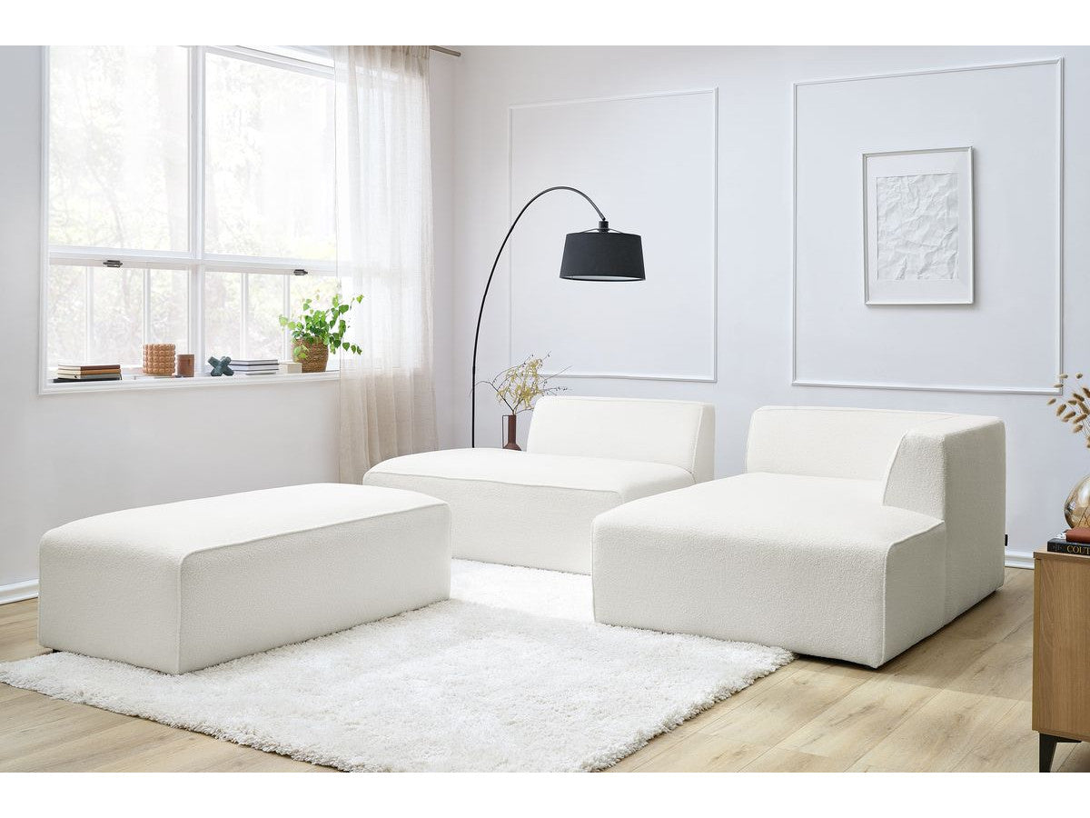 Kampinė sofa MEGEVE balta spalva dešininis kampas su pufu kampo dalis