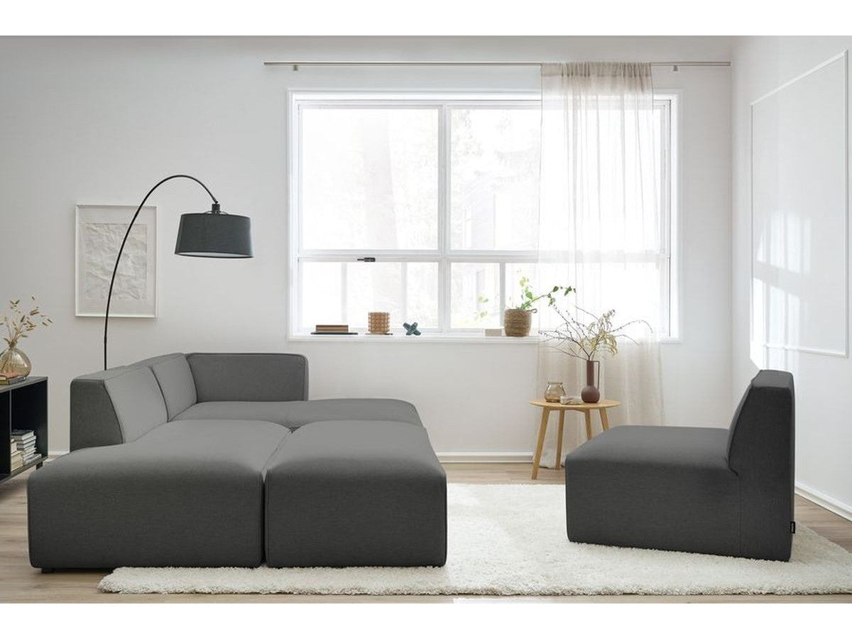 Kampinė modulinė sofa MEGEVE, tamsiai pilka, su pufu vaizdas iš šono