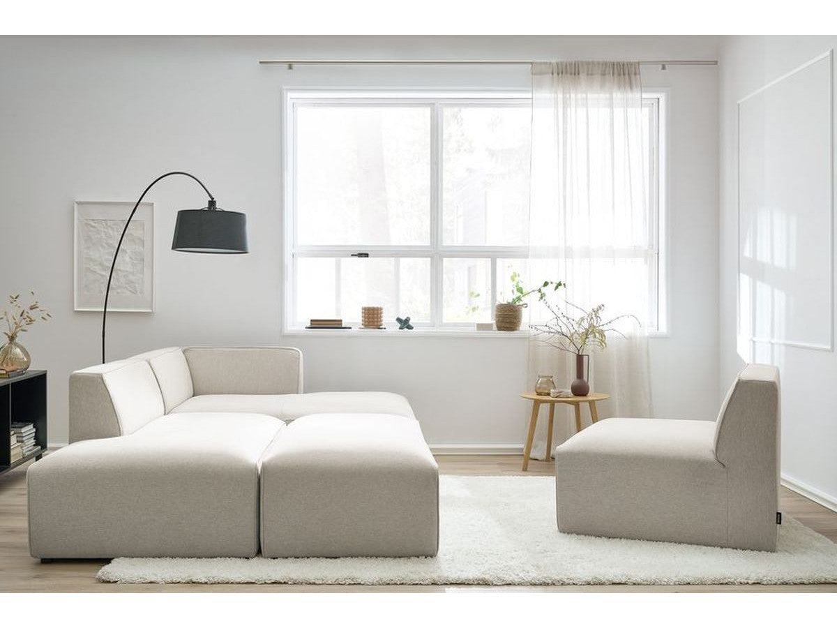 Kampinė modulinė sofa MEGEVE, smėlinė, su pufu detalės vaizdas