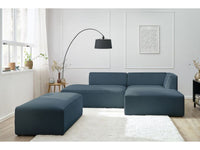 Kampinė modulinė sofa su pufu, tamsiai mėlyna moderniame interjere