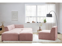 Modulinė kampinė sofa MEGEVE su pufu poilsio kampelyje vakaro metu