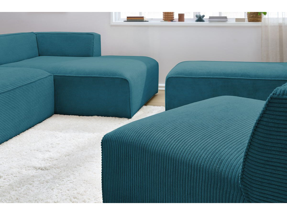 Modulinė kampinė sofa MEGEVE tamsiai mėlyna erdvi kampinė sofa svetainei su funkcionaliu pufu
