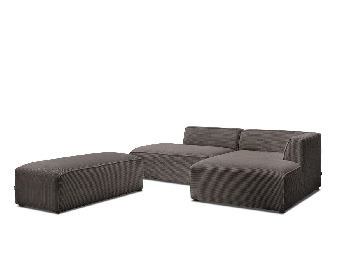 Modulinė kampinė sofa MEGEVE su pufu ruda dešinė šiltų tonų svetainei