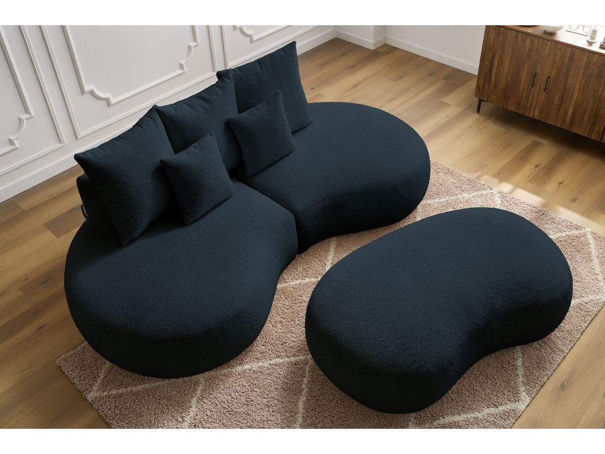 Sofa 3 vietų SAINT-GERMAIN su pufu, bouclé, tamsiai mėlyna šalia kavos staliuko