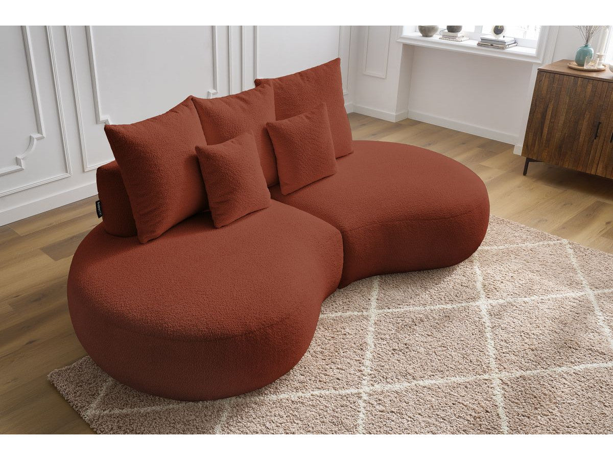 Sofa 3 vietų SAINT-GERMAIN, bouclé, oranžinė šalia kavos staliuko