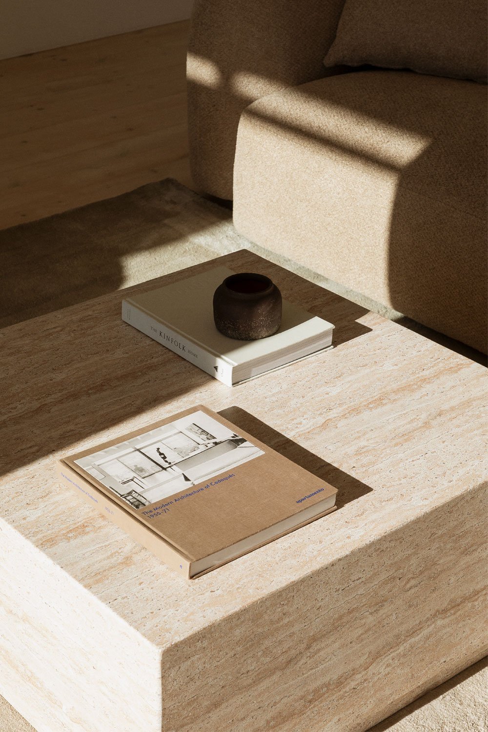 Cementinis kavos staliukas INEOA, travertino efektas